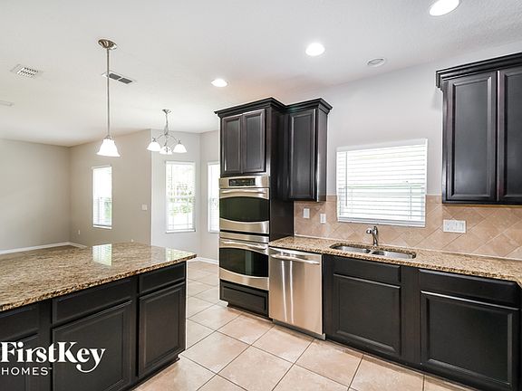 5th image of 1120 Southern Hills Dr