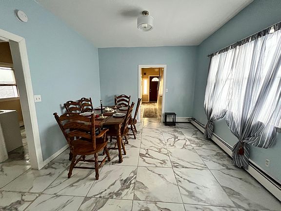 3rd image of 19 Wawayanda Ave