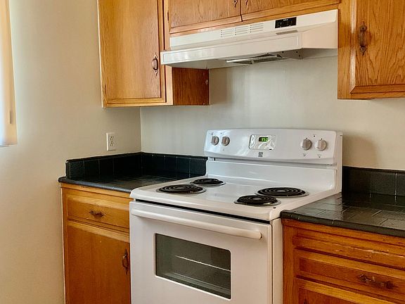 4th image of 2070 Radio Ave #29