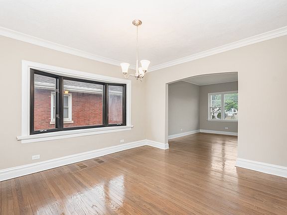 5th image of 1109 N 14th Ave