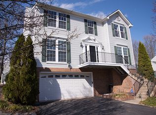 18 Montgomery Dr, Stafford, VA 22556