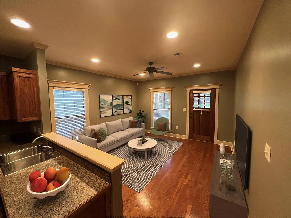 Building Photo - 2 Gunnison Dr