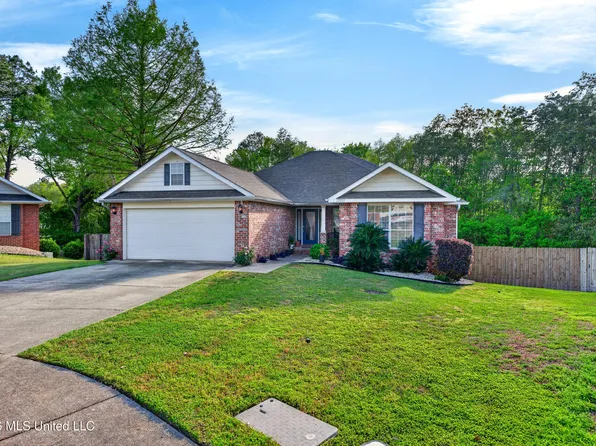 15055 Cedar Springs Dr, Biloxi, MS 39532