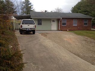 100 Wicklow Dr, Asheville, NC 28806
