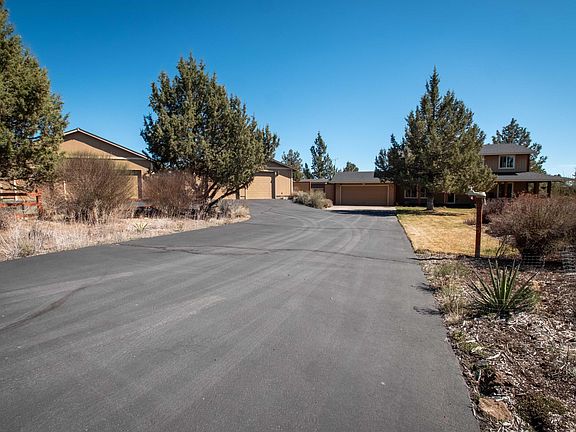 5th image of 60965 Ward Rd