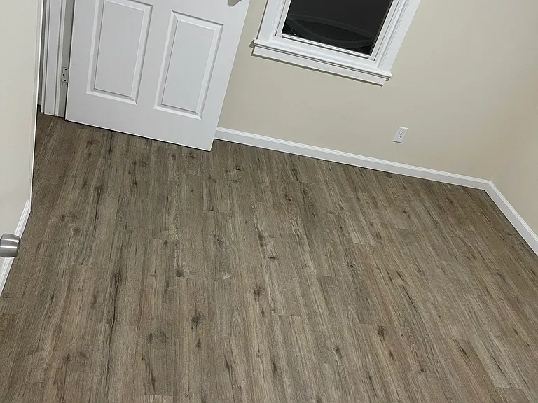 82 Higbie Dr — Photo 8