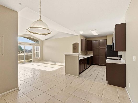 5th image of 14353 E 1st Dr Unit 303