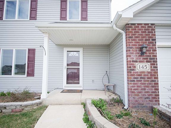 5th image of 145 W Cambridge Dr