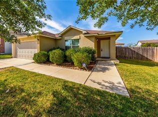 851 New Bridge Dr, Kyle, TX 78640