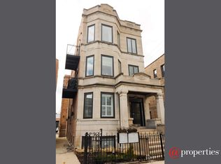 942 N Fairfield Ave #3F, Chicago, IL 60622