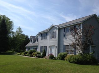 39 Hunter Rd, Freeport, ME 04032