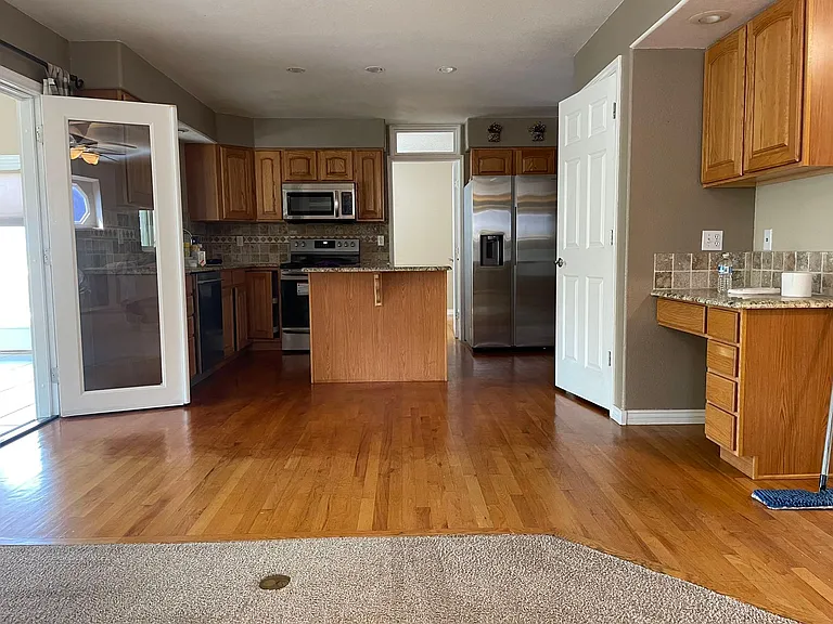 3455 Harbor Island Dr — Photo 9