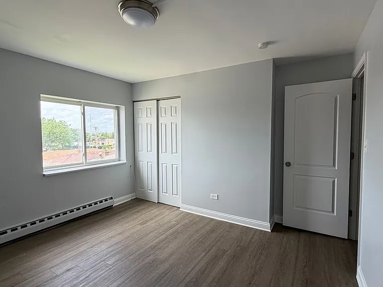 7631 W 63rd Pl — Photo 16