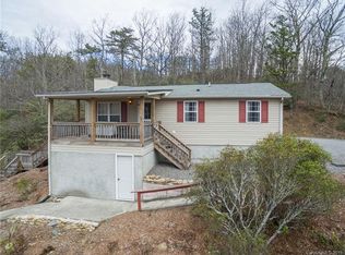 16 Glencairn Hts, Black Mountain, NC 28711