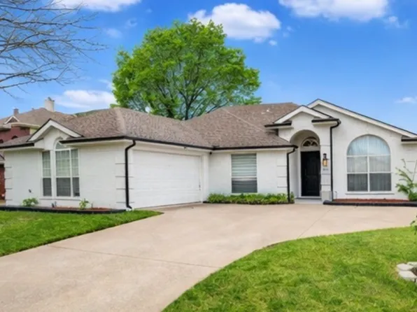 1811 Country Walk Ln, Wylie, TX 75098