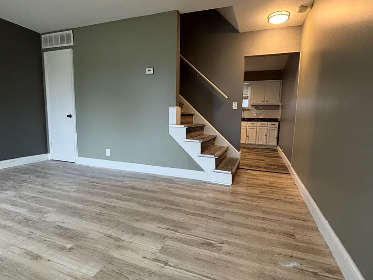 5976 Engle Rd — Photo 10