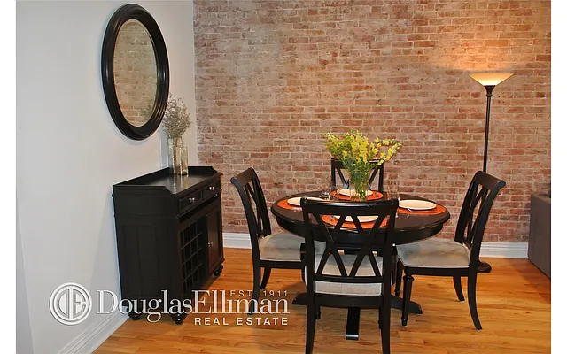 Sold by Douglas Elliman | media 16