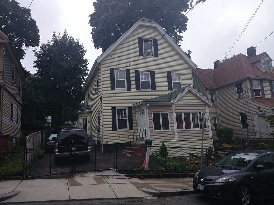 2nd image of 6 Gay Head St
