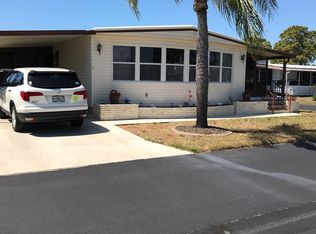 17 N Granada Plz, Englewood, FL 34223