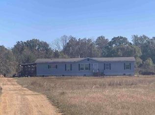 477 Island Rd, Monterey, LA 71354