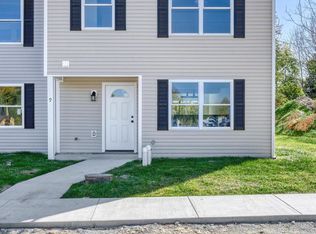 1885 Stoverstown Rd UNIT 9, Spring Grove, PA 17362