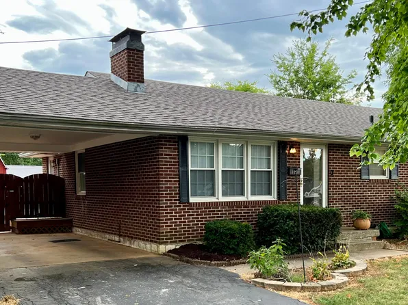 1109 Roselawn Way, Bowling Green, KY 42104