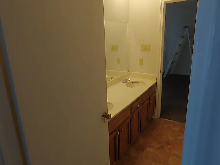 118 Oak Ridge Ave #D — Photo 15