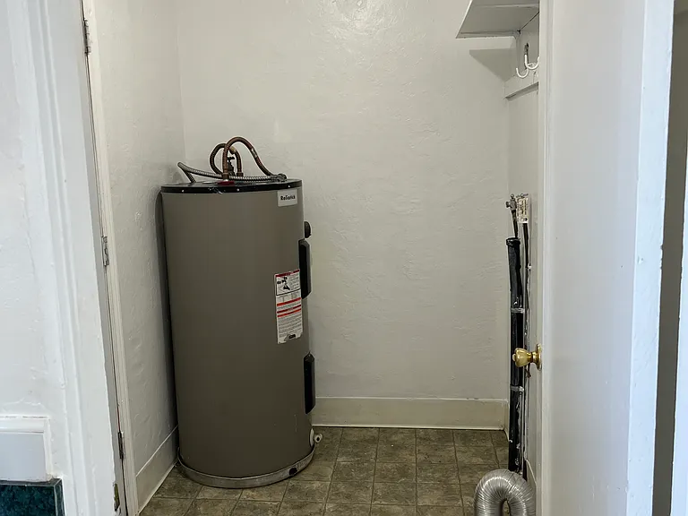 1510 Hickory St NE #1510 — Photo 11