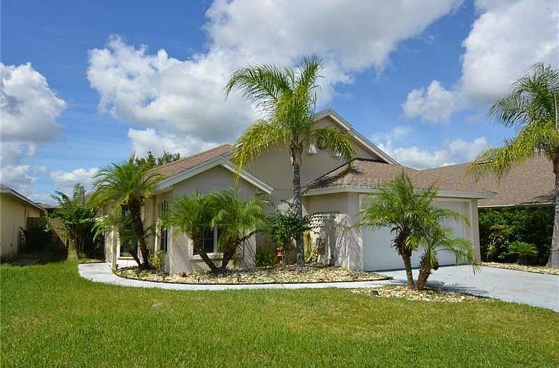 1st image of 2704 Regency Oak Ln