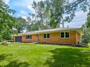 5331 Milestone Dr, Rockford, IL 61109