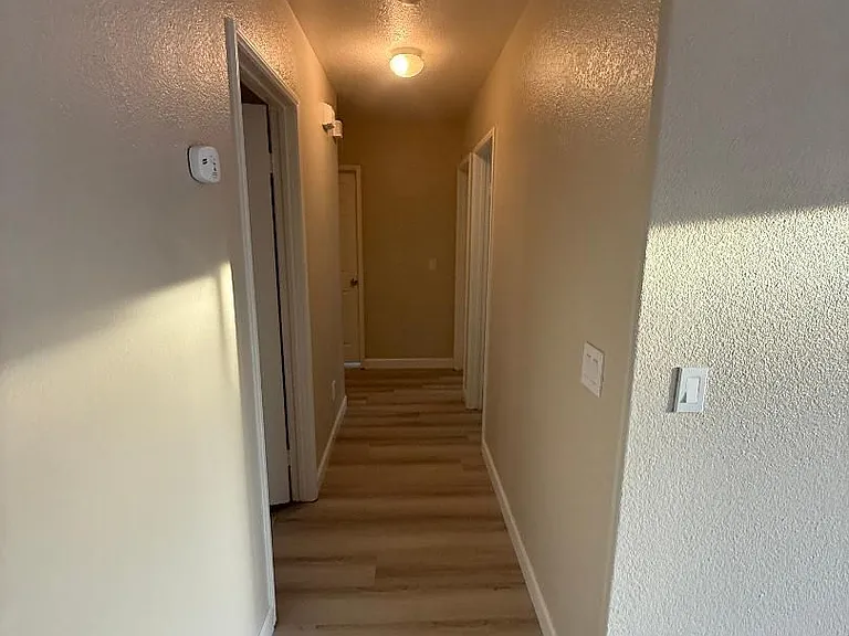 701 E Rivera Ave — Photo 10