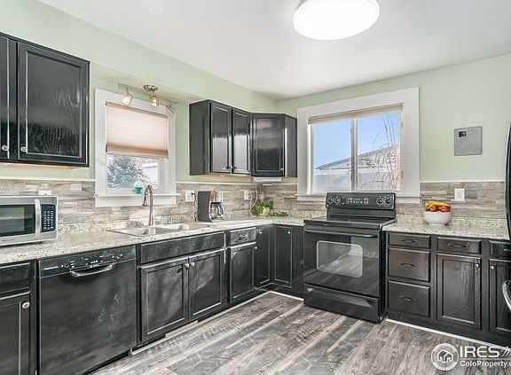 4th image of 325 2nd St