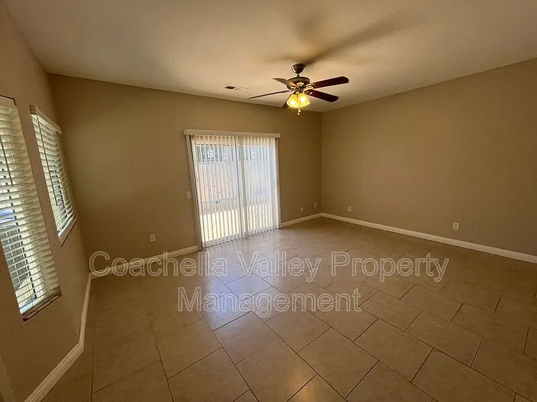32205 Cielo Vista Rd #B — Photo 8