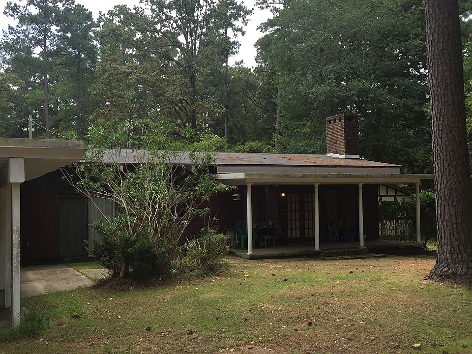 1st image of 1026 Woodland Hills Dr