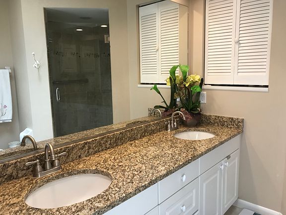 4th image of 3170 Willow Springs Cir