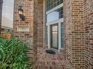 304 Forest Creek Dr, League City, TX 77573
