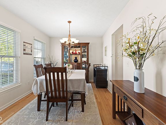 5th image of 4123 W Dresden Dr