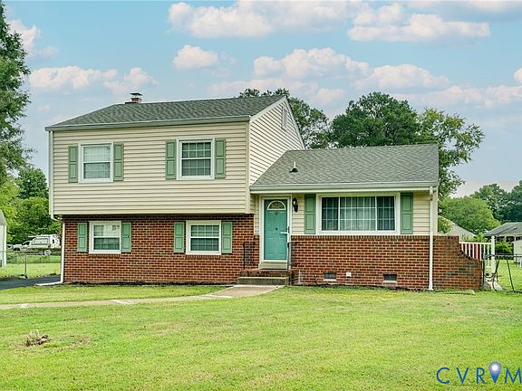 2nd image of 10104 Terry Ct