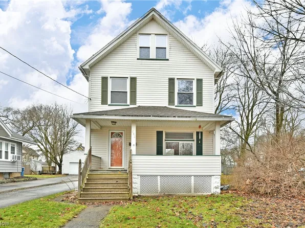 280 Maplewood Ave, Struthers, OH 44471