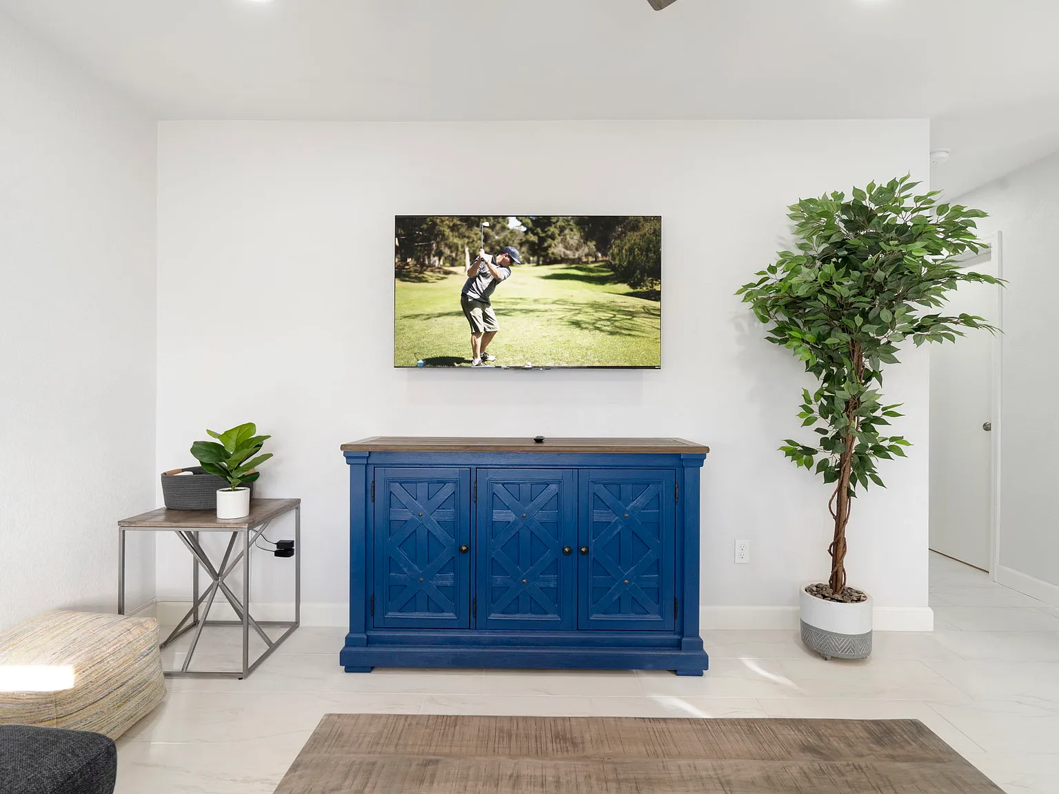 3 bed, 1284 sqft, $4,000 — Photo 3