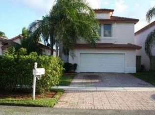 15476 SW 148th Ter, Miami, FL 33196