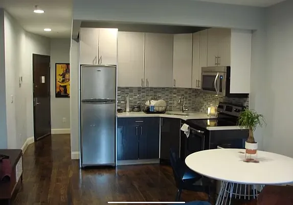 Rented by ABCO Commercial Properties, LLC | media 14