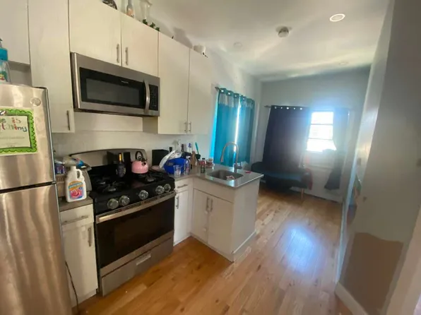 198 Shepherd Ave Floor 1, Brooklyn, NY 11208