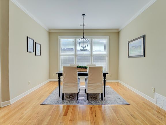 5th image of 1660 De Haig Ln