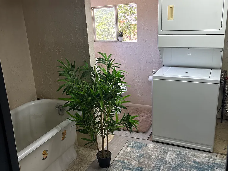 Bathroom with cast iron tub