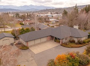 2311 Scoville Rd, Grants Pass, OR 97526