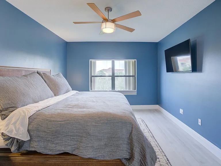 100 Uno Lago Dr #402 — Photo 19