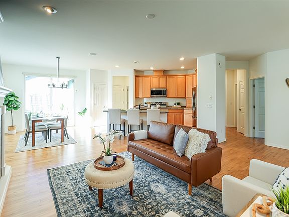 3rd image of 13556 Adair Creek Way NE