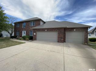 11207 N Hazel Way, Dunlap, IL 61525