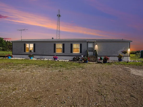 3598 N 64th Ave, Hart, MI 49420
